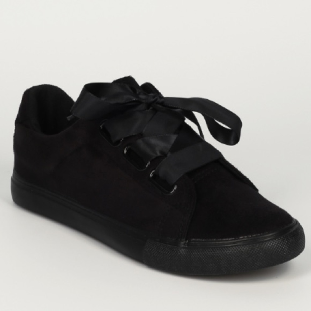 BLACK SUEDE LACE UP SNEAKERS SIZES 5-8 - Picture 6 of 7